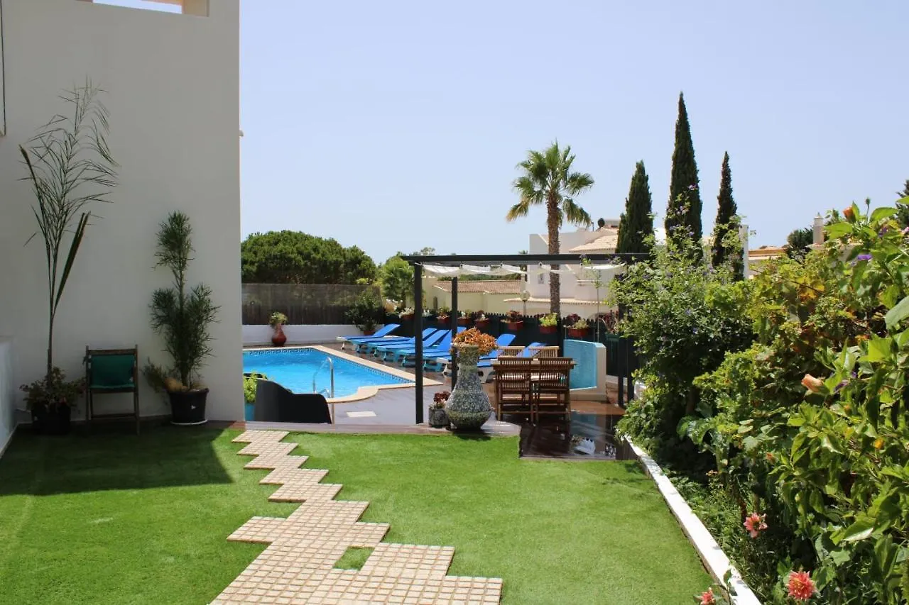 Villa Quinta Do Algarve contacts